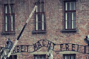"Arbeit macht frei" in Auschwitz