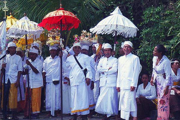 Ceremony between Mataram and Sengiggi on Lombok