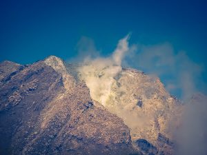 flores-indonesia-inierie volcano