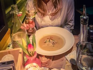 maastricht-weekend-city-guide-cafe-sjiek